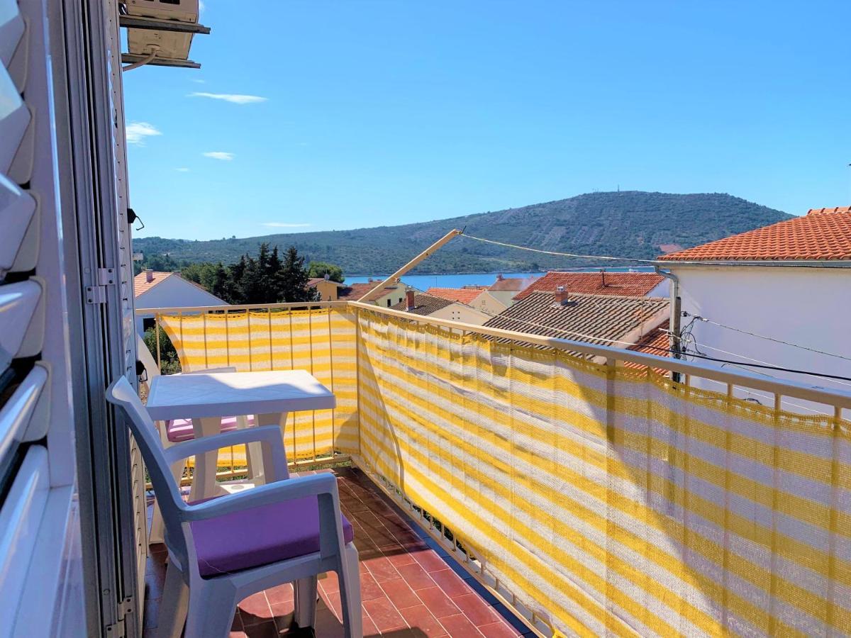 Roko Apartment House Primošten Eksteriør bilde