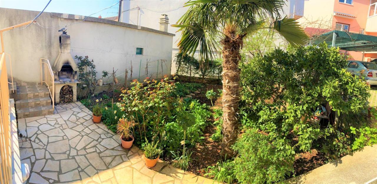 Roko Apartment House Primošten Eksteriør bilde